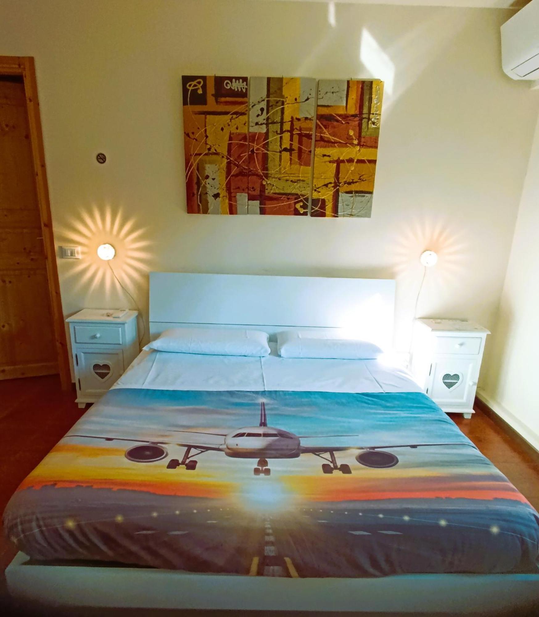 Hotel Flybgy à Orio al Serio Extérieur photo